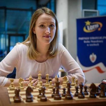 Anna Warakomska 