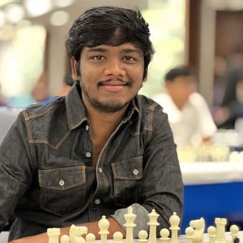 Vignesh NR 