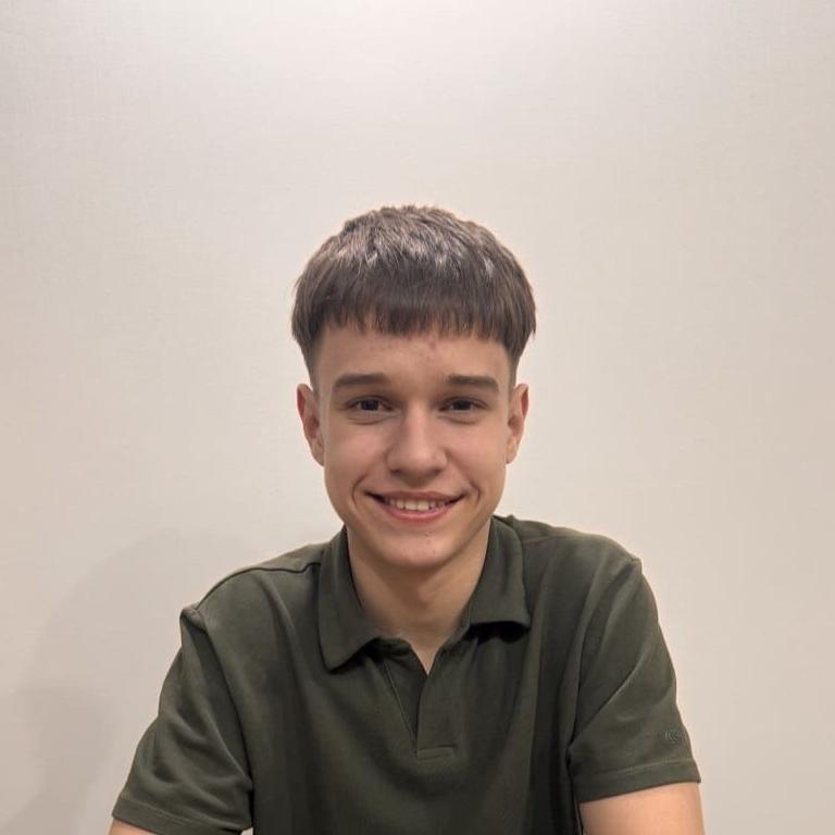 Дмитрий Ошмаров