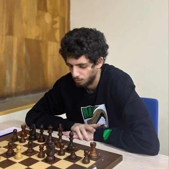 Nikoloz Tsomaia 