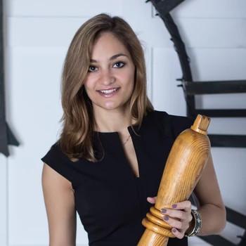 Karina Ambartsumova 